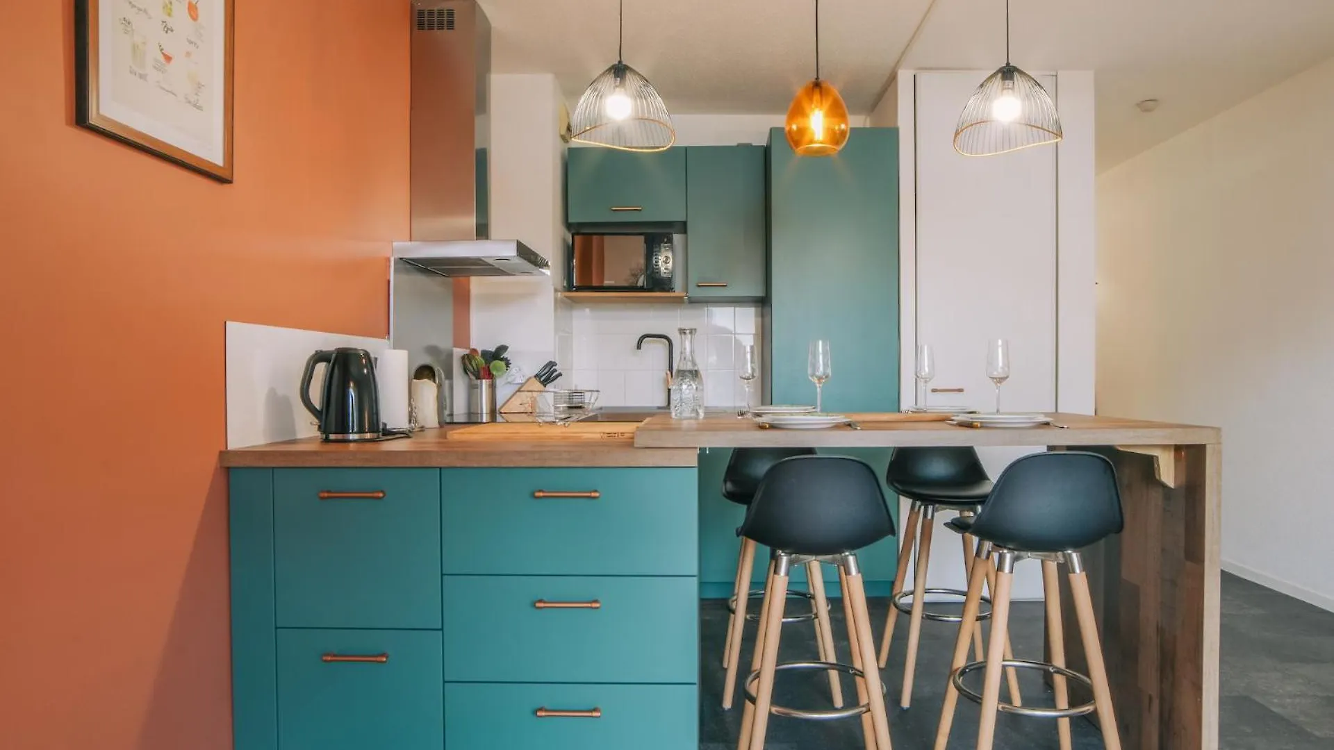 Guethary Kurlinka - Appartement Avec Balcon - Place De Stationnement Privee contacts